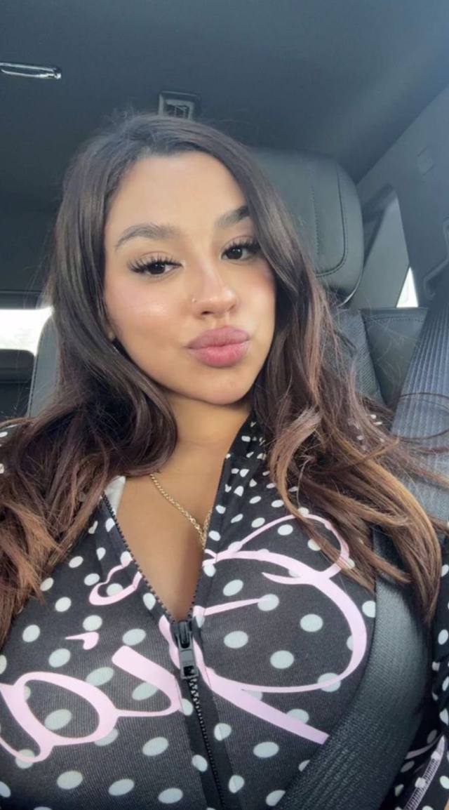 NO PAYMENT REQUIRED- SEXY SINGLE MOM AVAILABLE FOR MEET AND FUCK AS LONG AS YOU KNOW HOW TO USE YOUR DICK 🍑🍑💦💦🍆