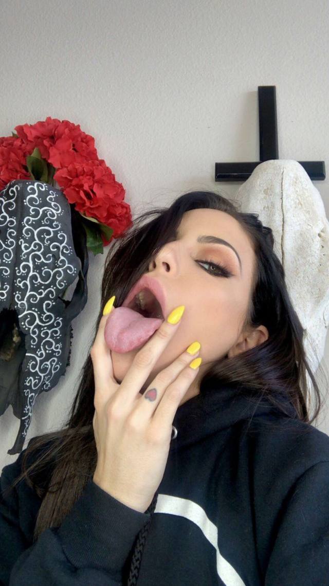 Available for in call and out call