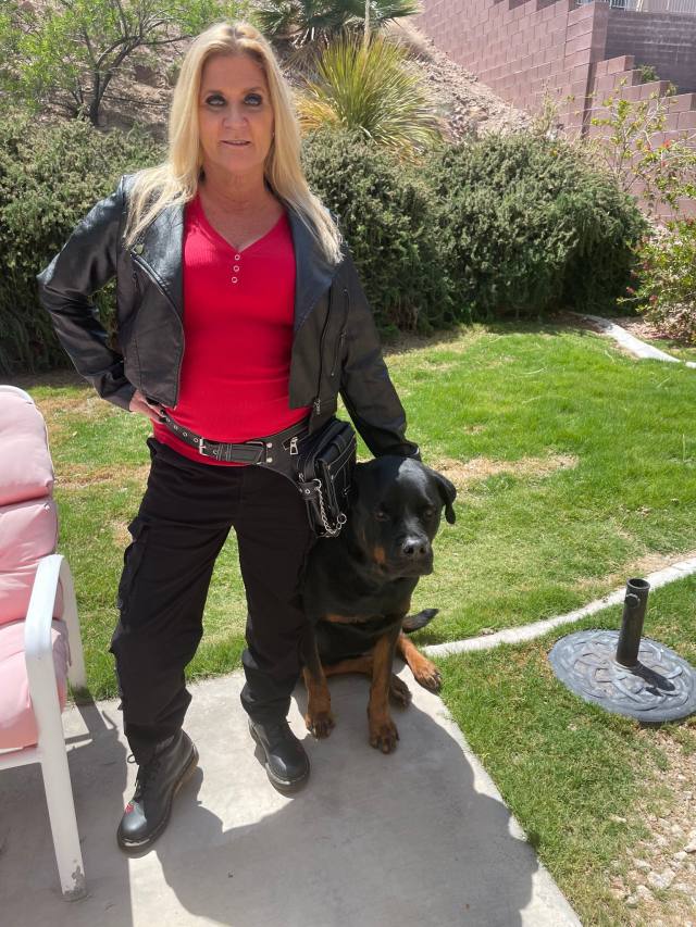 IM ISABEL Age is 62 looking to Meet mature serious men Ask for my rate