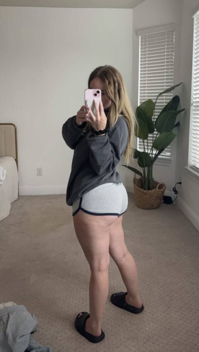 Down to fuck am available now for in call and out call text me on tele Kaslo_l or cell +1 (916) 326-9706