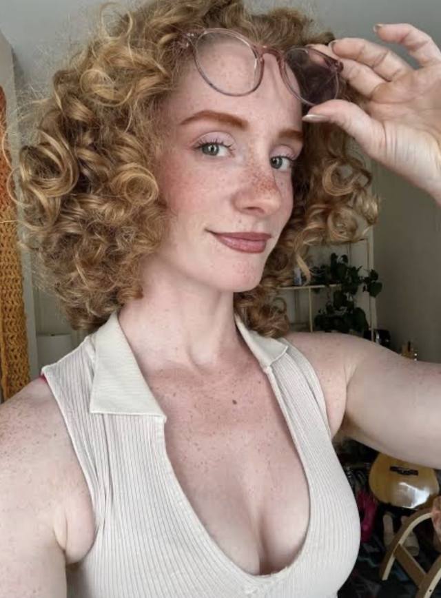 Female Escort Available 24/7