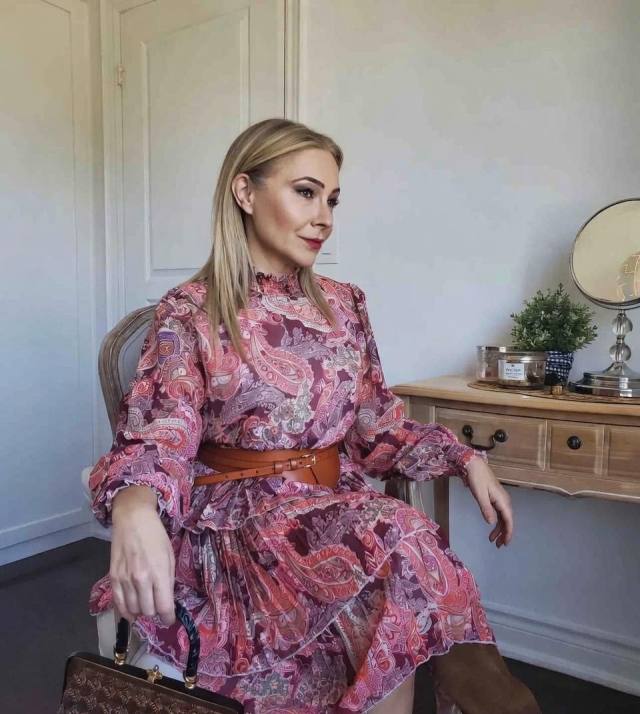 I desire a serious, long term relationship built on commitment, trust, and genuine love one that grows intentionally and lead