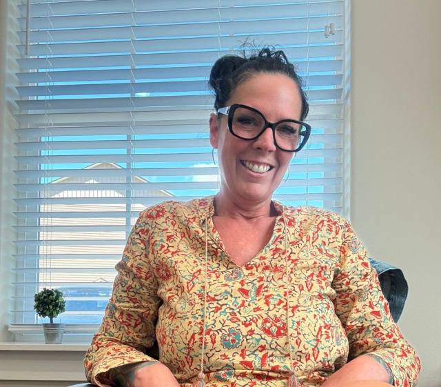 I'M PROFESSIONAL, INDEPENDENT, MATURE MASSEUSE, I OFFER ALL KINDS OF MASSAGE\HAPPY ENDING TO YOUR BEST SATISFACTION🤩💐