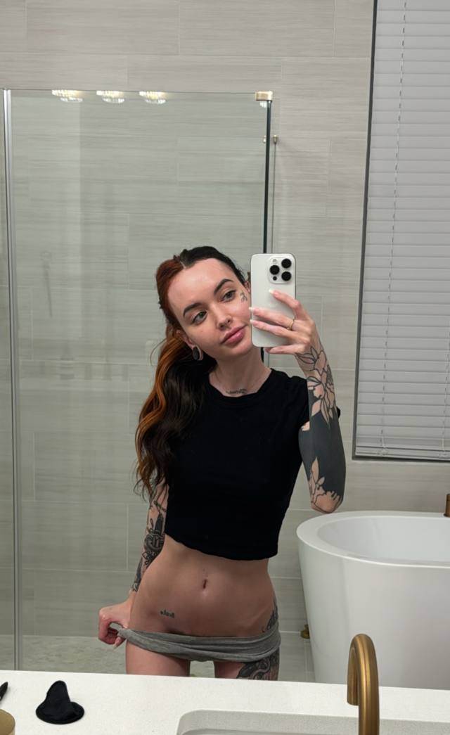 AVAILABLE 💦❤️ AND READY 🍆AND HONRY 🍑NOW AND WETS 💦🍆AND I DO ACCEPT CASH 💰 AND READY TO HAVE FUN ❤️