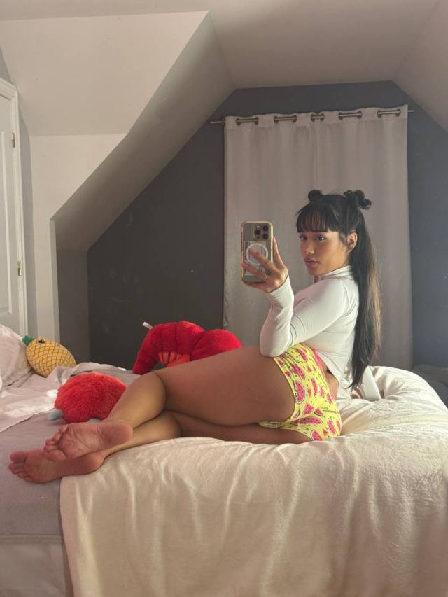 I accept payment in person after service 💦 420 Friendly 🍁 text me  🐱IM READY FOR U 💐🍭
