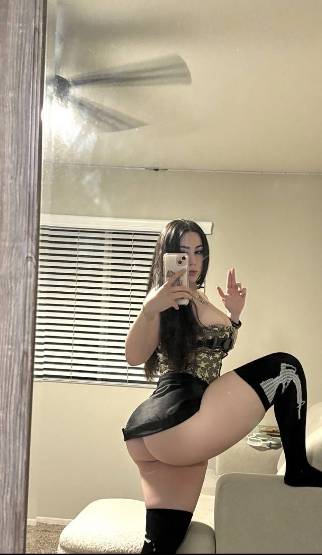 I'M VERY MUCH AVAILABLE FOR HOOKUP. I| DO MEETUPS, MASSAGES, 420 FRIENDLY AND I ALSO LIKE TO PARTY