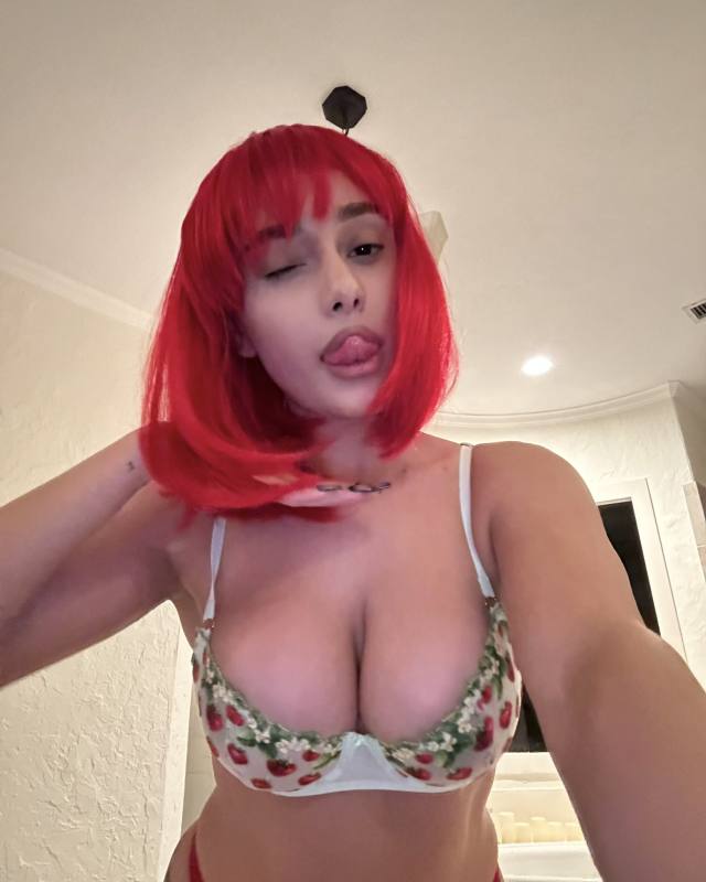 I’m available for Incall outcall car fuck and body massage