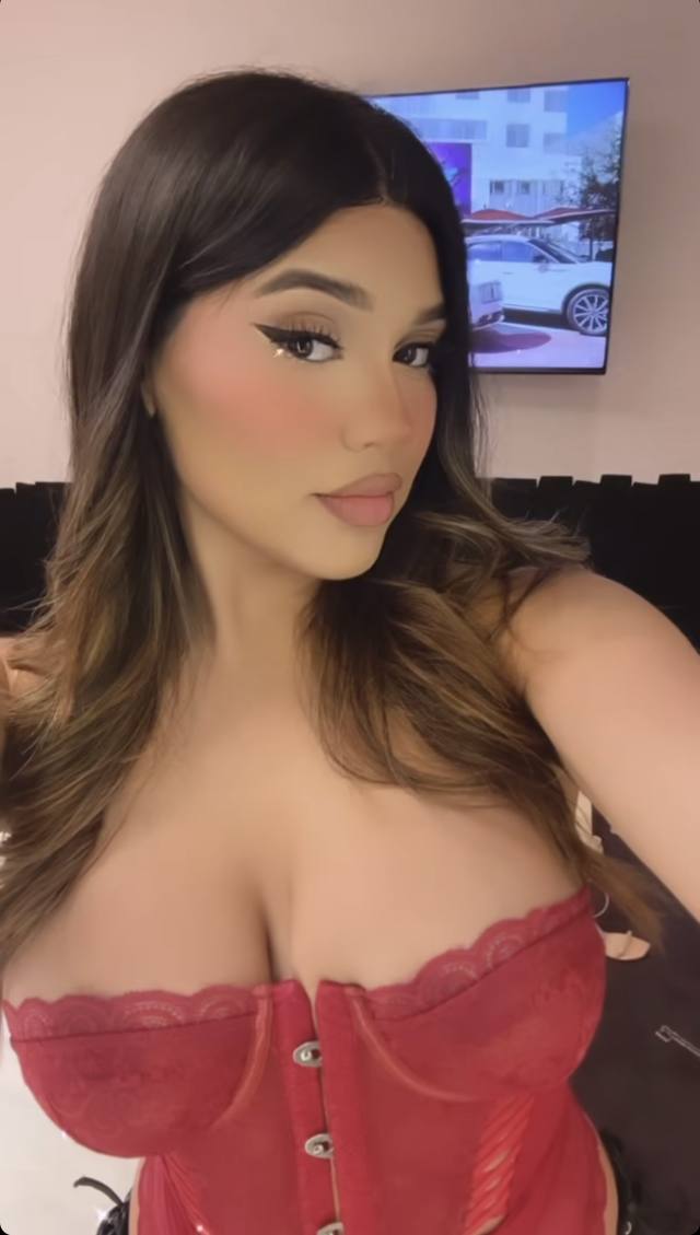 I’m an Latino therapist I’m a naughty squirter I give full body massage, with sex and blow job 🍆🍑💦