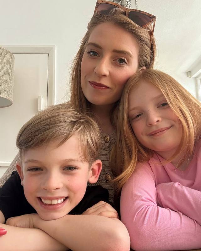 I'm with two kids looking for friend with benefits nothing much than someone to fuck me when i need