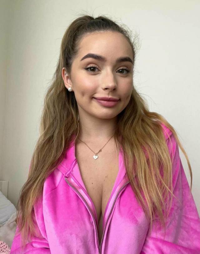 REAL&🥤READY NOW🍫👅🍭NAUGHTY FUN💋MY PLACE OR YOURS I’M AVAILABILE FOR BOTH INCALL AND OUTCALL WhatsApp: 4103341952