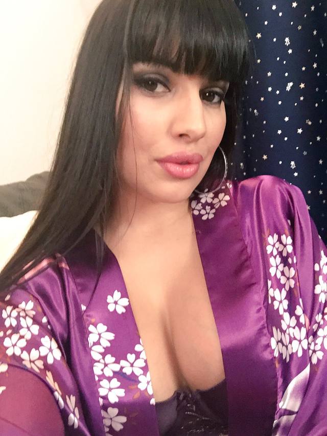 Am 420 friendly am available 247