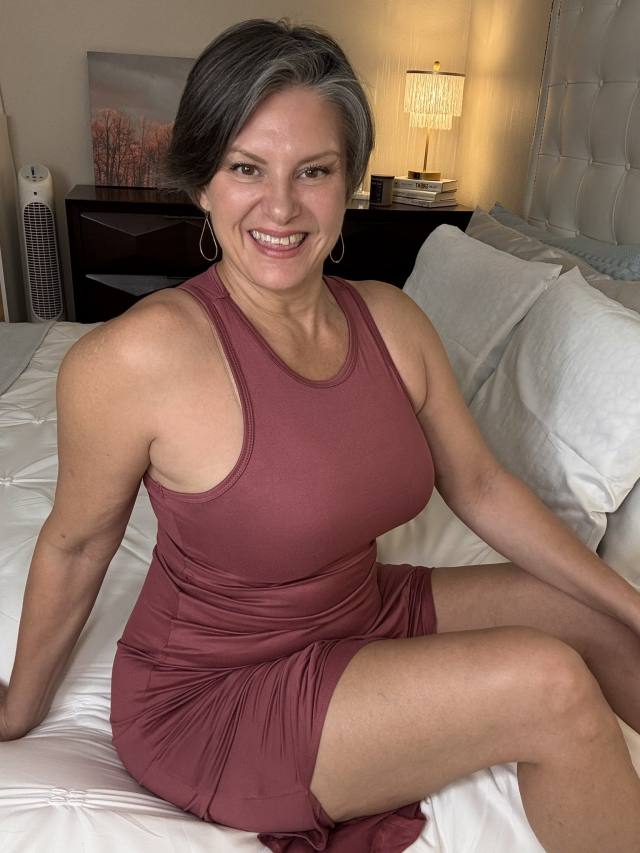 I'M AVAILABLE FOR FULL BODY RUB AND FULL SERVICE& I WORK ALONE, TEXT ME NOW FOR AN UNFORGETTABLE EXPERIENCE