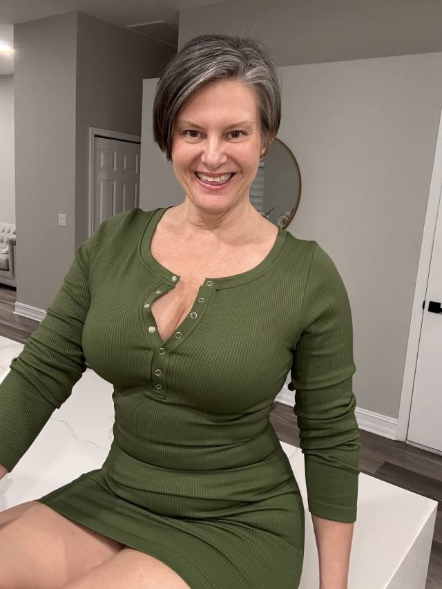 I'M AVAILABLE FOR FULL BODY RUB AND FULL SERVICE& I WORK ALONE, TEXT ME NOW FOR AN UNFORGETTABLE EXPERIENCE