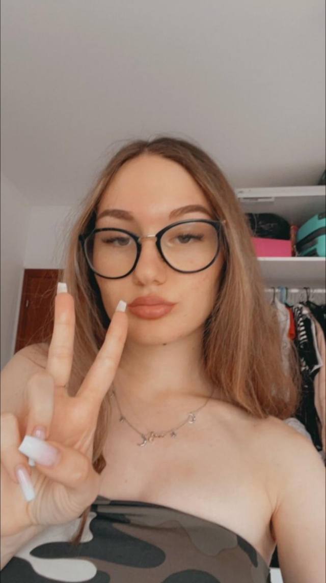 CUM TO ME DADDY, I’M AVAILABLE FOR  SEX AND DISCREET FUN  📞 623 219 6943