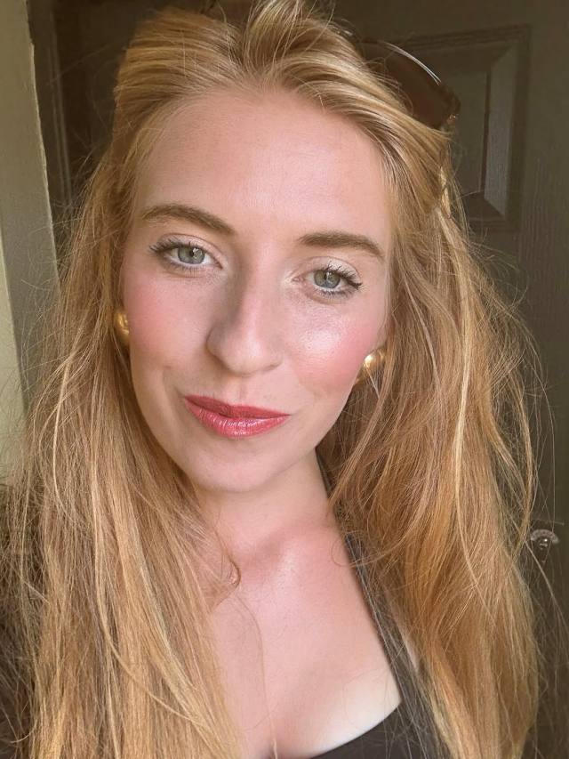 I'm with two kids looking for friend with benefits nothing much than someone to fuck me when i need