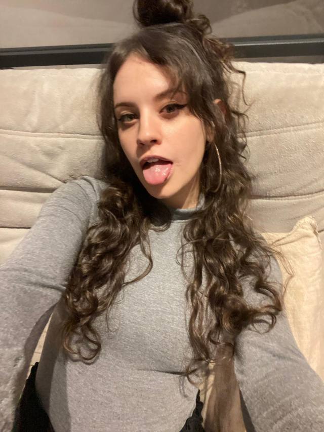 HOOKUP, I accept payment in person💰) Am DTF 🍆🍑💦👅…HMU ✍️…Text: TEXT ME 424-213-9679