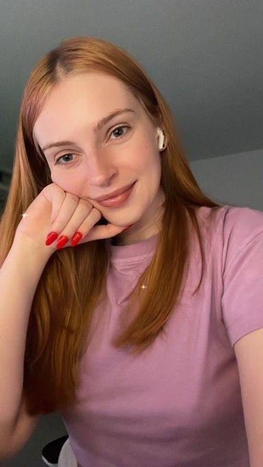 Call me sexy I’m available for incall and outcall service