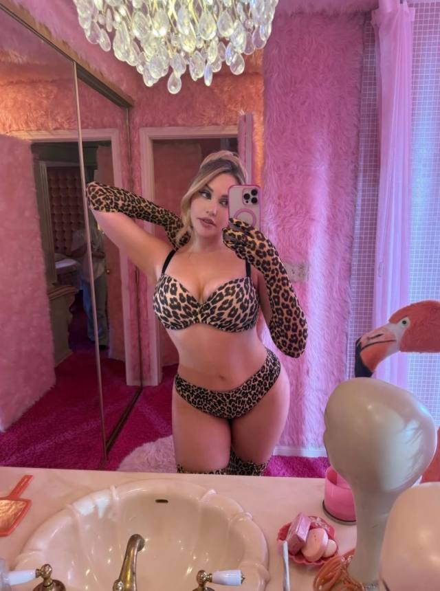 I'M A SPECIALIST & LICENSED MASSAGE THERAPIST CATERING TO MEN WHO NEED A RELAXING PROFESSIONAL MASSAGE