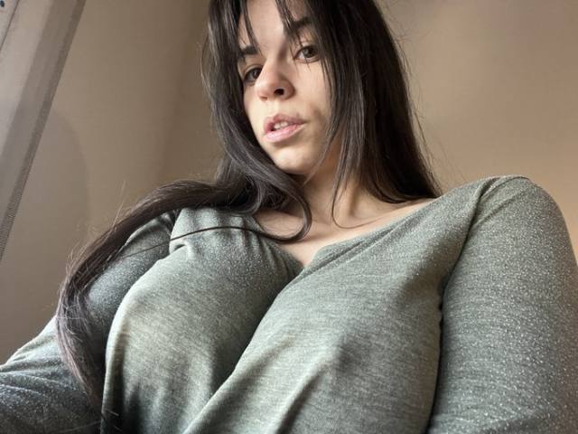 I’m available for both Incall and outcall