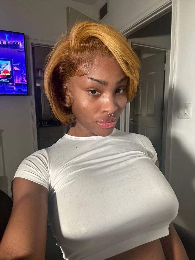 BUST YO H⭕LE WIDE OPEN... LEAVE U FULL💦💦🩵 Fully loaded 10"🍆🍆 ROCk.