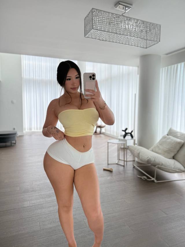 SEXY THICK ASAIN CHICK DADDY 💋👅 +13152504694 , LETS HAVE FUN TONIGHT DADDY