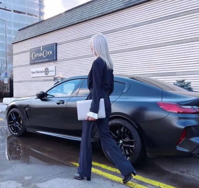 Helping The Needs 🥰🥰