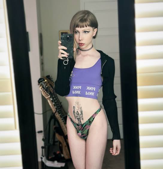 - [ ] Do you need my services? Stella Transgender is available for you Text me :=9298027534