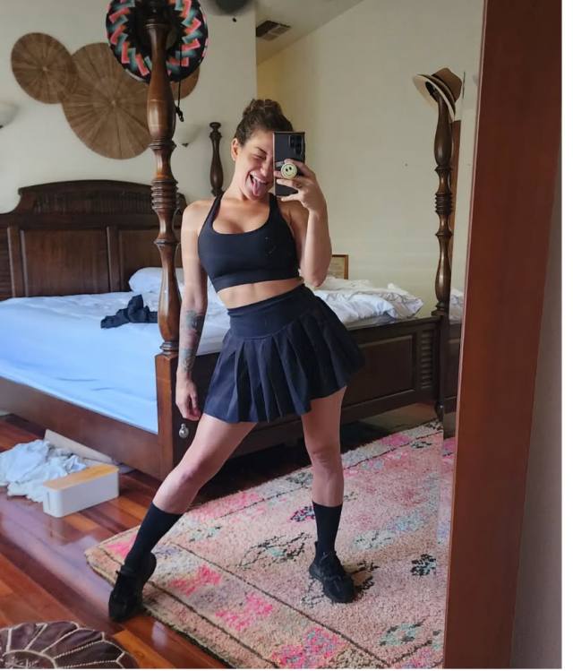 I’M LICENSED AND CERTIFIED Massage Therapist 24/7 availability with top notch services. CASH ONLY.