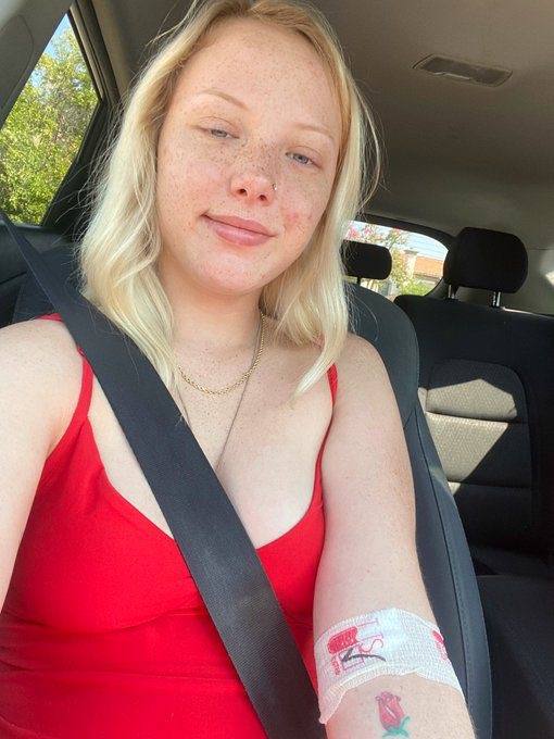 Available for hookup , massages, 420.. incalls and outcalls 😈 🥵 💦💦 💦 text me only on 2534653842 and WhatsApp‪ 2704259637