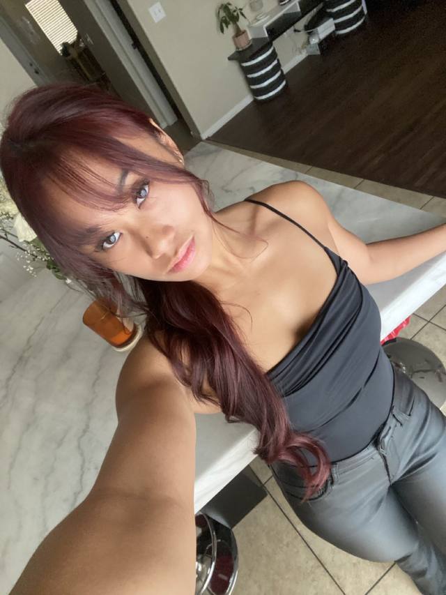 I’m available for both Incall or outcall😘, overnight,kissing😍, hugs