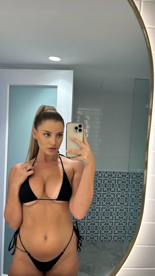 I’m available for sex i offer anal oral bbj massage and more 🍆💦🥰👅🔥Text me: +1 407 913-8620