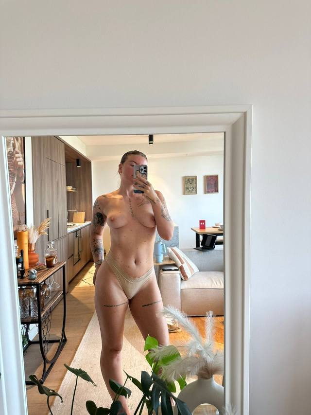 Hey I’m Sweet Emily 🥹💦come let's explore an unforgettable experience 🔞 with me Today☎ +1 (213) 564-4480 or telegram @+121356