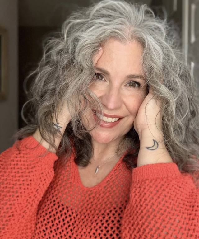 HI I'M AVAILABLE FOR FULL BODY RUB AND FULL SERVICE, TEXT ME NOW FOR AN UNFORGETTABLE EXPERIENCE