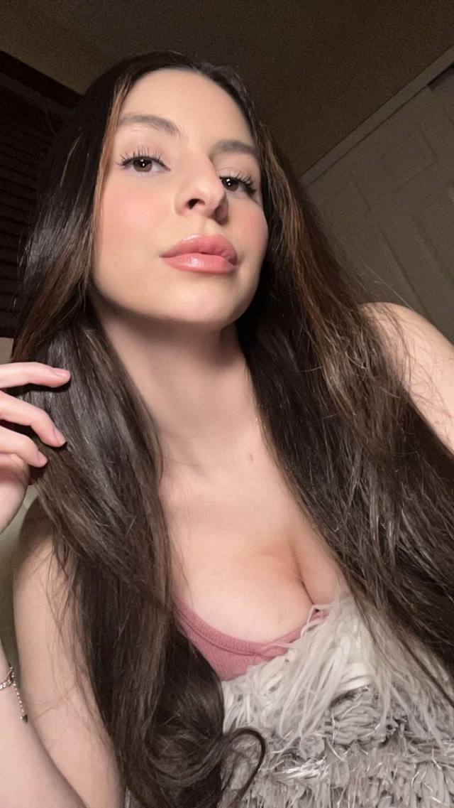 I’ll fuck you No limit : fuck , kiss , anal, oral, bbj, deepthroat, Nuru massage bareback and all all and give you more extra