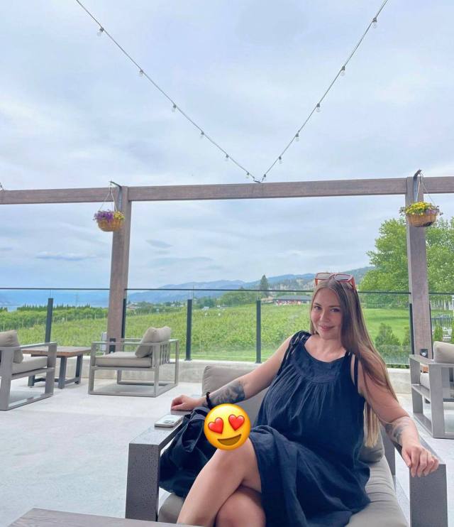 !! NO PRICE,  JUST PASSION !!, just come fuck me, wild passion, and nights we won’t forget.”  !! NO FEE !!