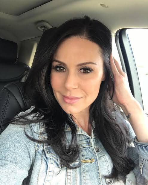 I’m Hanna by name so I’m homeless sleeping in my car going to a year without help I’m tired of people playing with my situati