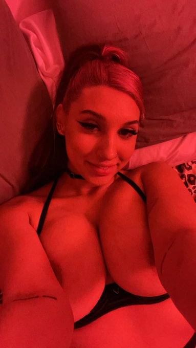 💋👄 MY WETO 0,03 **** IS READY TO TAKE IN SOME GOOD HARD COCK THAT WANT SOME JUICES I OFFER "INCALL AND OUTCALL AND CARDATE" A