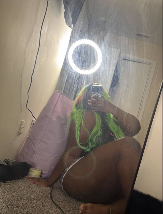 Available for both in calls and outcalls services honey🥰