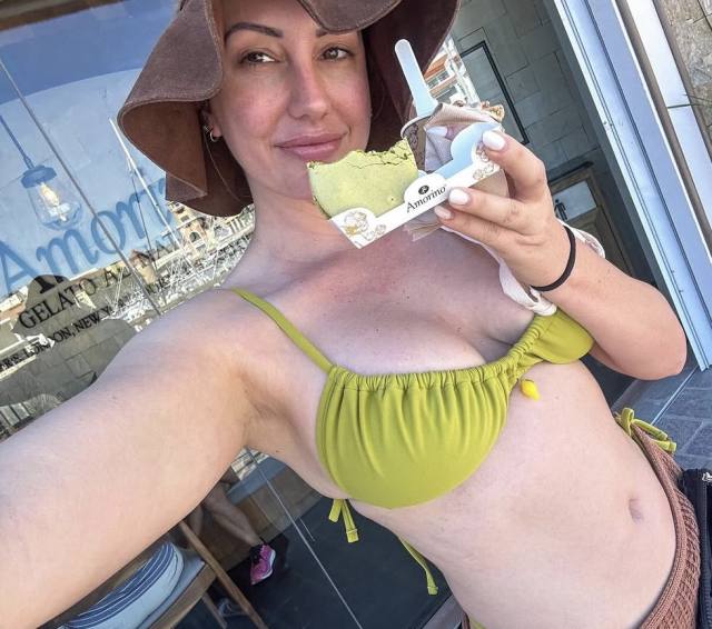 Seekings for friends with benefits