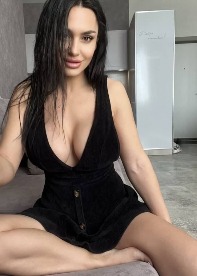 NO PAYMENT REQUIRED- SEXY SINGLE MOM FOR MEET AND FUCK AS LONG AS YOU KNOW HOW TO USE YOUR DIVK 🍑🍑💦💦🍆🍆.