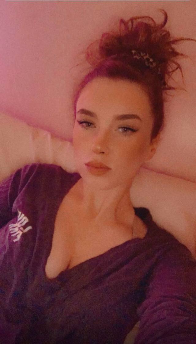 Single mother looking for meet up fun and adult time 2105010502