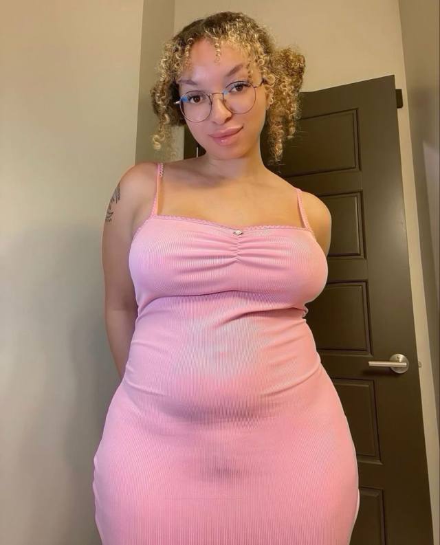 I’M AVAILABLE FOR HOOKUP, ALL STYLES ARE WELCOME 🤗🥵🔥🍆💧