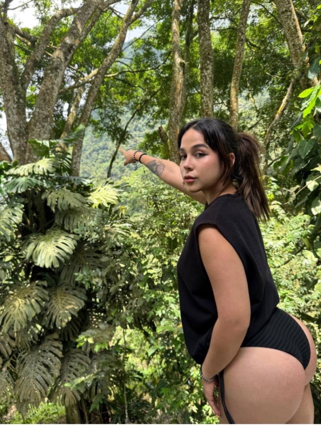 Available for Escorts.