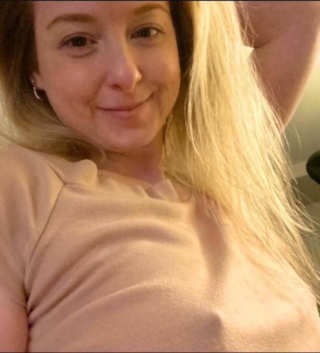 AVAILABLE FOR FUCK👅 BOTH 🫣 CAR_SEX 🚘 ✔INCALL AND OUTCALL 🔥✔ FACETIME SEX🫣✅DEEP TISSUE MASSAGE WITH BODY RUBS✔DUO SEX 📱✔ 😍 BBB