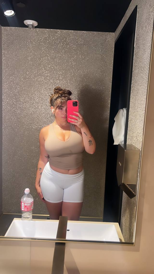 I’m a professional bodyworker 💯% Real & Ready Now👅Naughty Fun💋My Place Or Yoursalso available for GFE and milking table 🤪