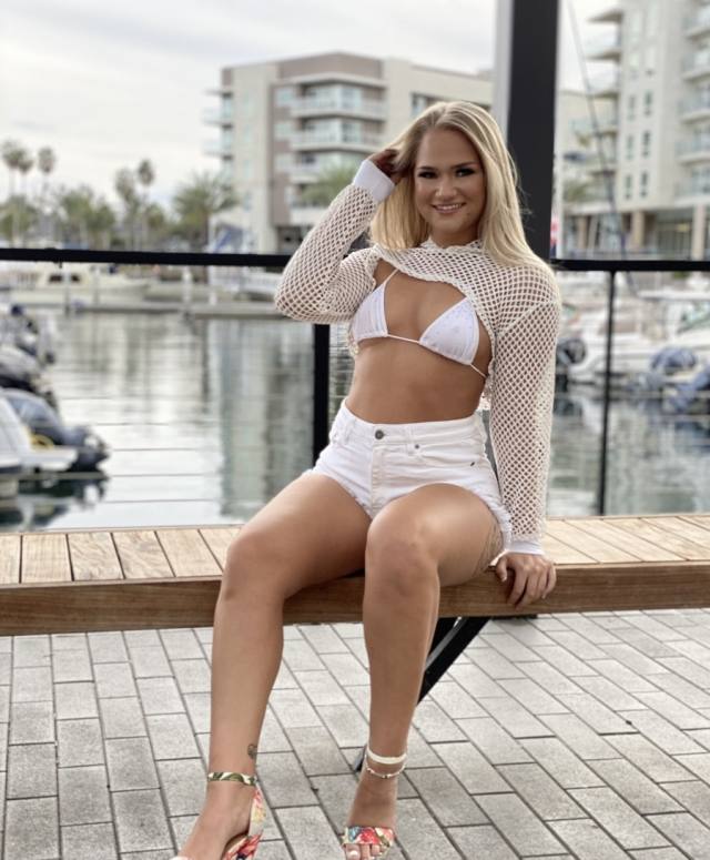 AVAILABLE FOR UNFORGETTABLE SEX IN  FLORIDA 😍👅