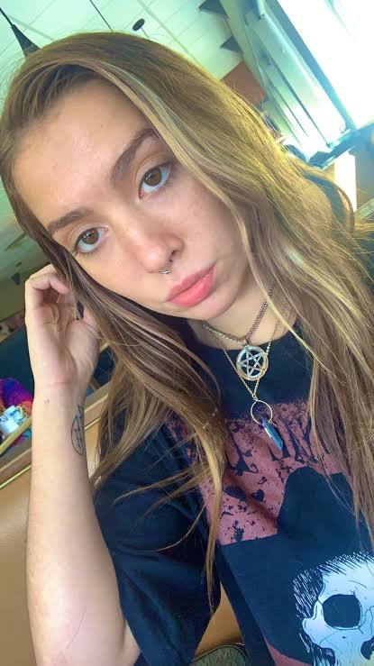 miking table oil massage with a sensual touch. Incall & outcall, available day and night. If you’re serious, I’m ready. No ti