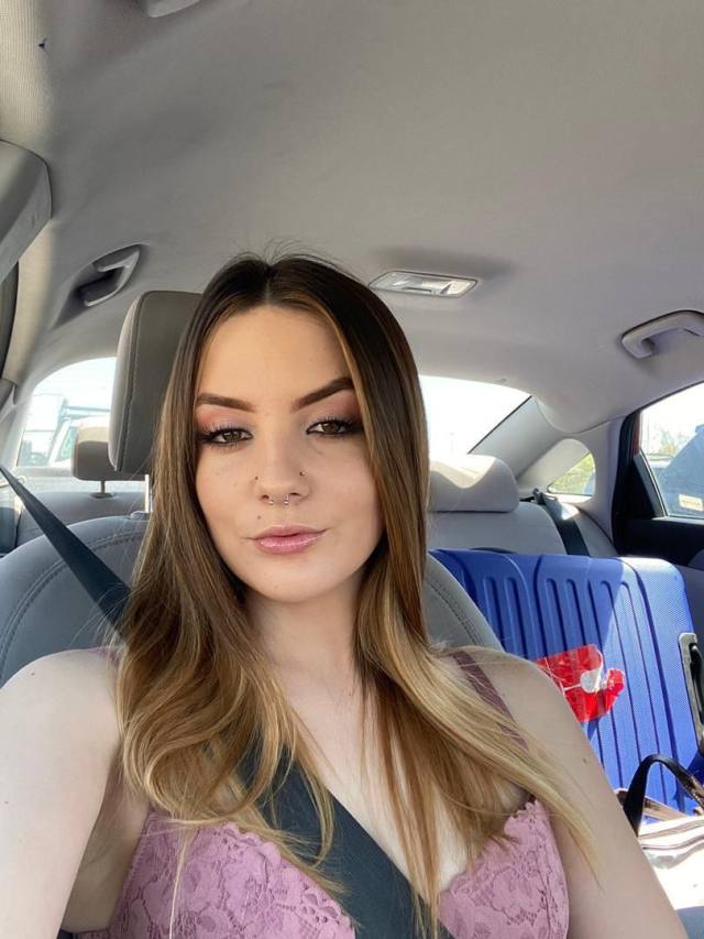 👅💦Sweet Girl 💋👅💦(Ready for fuck)👅💦Clean Pussy💋 💚Wet Pussy Make Me Squirt👅✅My Place Or Yours