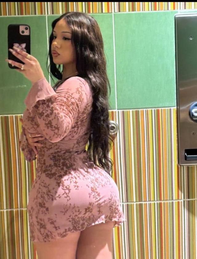 Available for fun 🥵  Incall/Outcall. Body rubs, Full body Massage, Sex Therapist🍑  Adult Fun💦