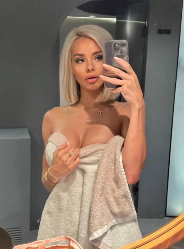 HOT AND READY FOR PAPI 🍑💦🫦